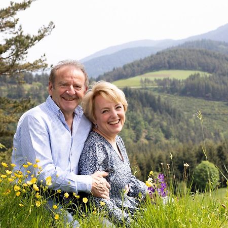 André et Viviane Chatelard - Chambres d'hôtes Saint-Bonnet-le-Froid Esterno foto